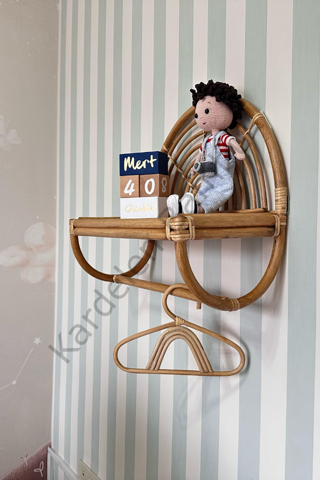 Bambu (Rattan) Gökkuşağı Askılıklı Raf