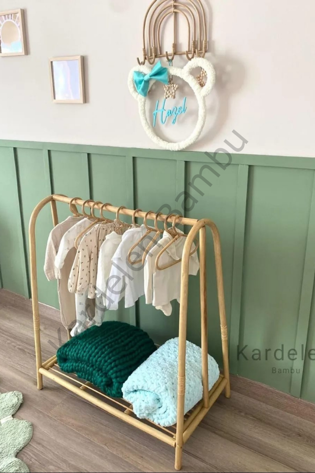 Bambu (Rattan) Ayaklı Askılık