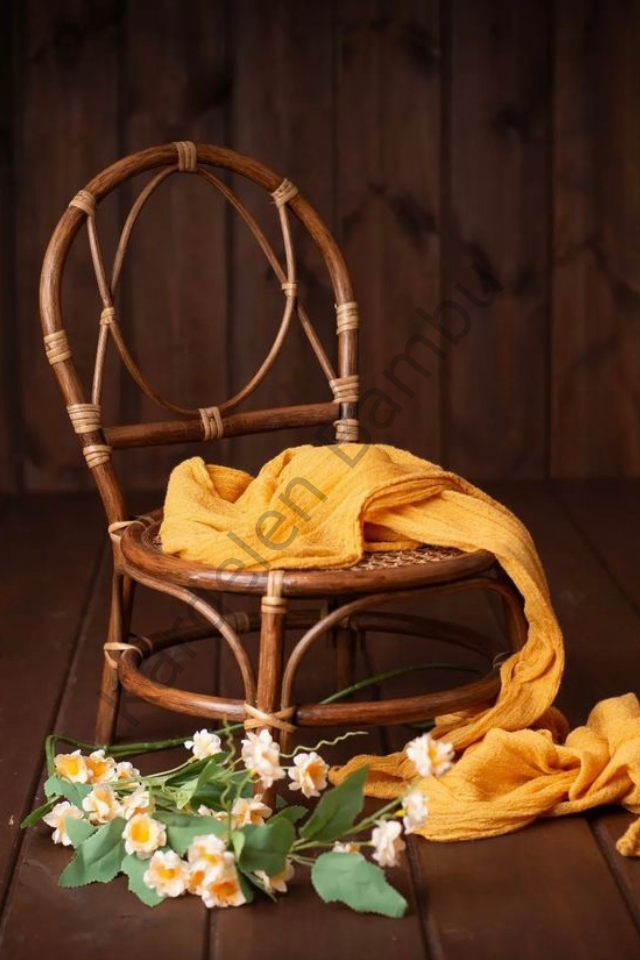 Bambu (Rattan) Oturağı Hazeranlı Mini Sandalye / Bambu Props